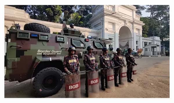 শেখ হাসিনার মামলার রায় ঘিরে রাজধানীতে কড়া নিরাপত্তা