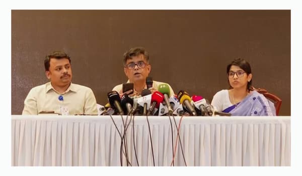 ১৫ নভেম্বরের মধ্যে নির্বাচনী প্রস্তুতি নিতে প্রধান উপদেষ্টার নির্দেশ