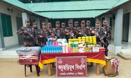 পানছড়ি সীমান্তে বিজিবির অভিযান, লাখ টাকার ভারতীয় পণ্য আটক