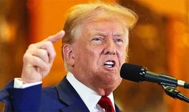 ইরানের পুরো ক্ষেপণাস্ত্র শিল্প ও নৌবাহিনী চিরতরে ধ্বংস করা হবে: ট্রাম্পের হুশিয়ারী