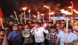 কুমিল্লায় জাতীয় ছাত্রশক্তির মশাল মিছিল