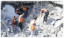 গাজা সিটির ধ্বংসস্তূপে মিলল ৯৪ মরদেহ