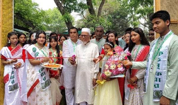 ৭ দিন ব্যাপী ৩০তম উলিপুর বইমেলার উদ্বোধন