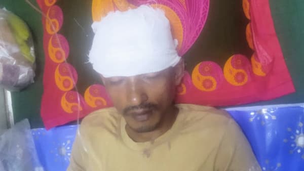 ভূরুঙ্গামারীতে এজেন্ট ব্যাংকিং ব্যবসায়ীকে কুপিয়ে টাকা ছিনতাই
