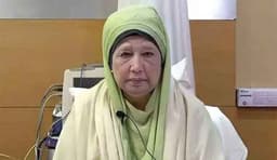 খালেদা জিয়ার শারীরিক অবস্থা স্থিতিশীল, চিকিৎসকরা আশাবাদী