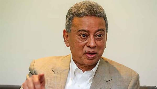 পোস্টাল ব্যালট বিতর্কের স্বচ্ছ সমাধান ইসিকেই করতে হবে: আমির খসরু