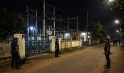 গ্রাহকের অসন্তোষে বিদ্যুৎ স্থাপনার নিরাপত্তা চাইল পল্লী বিদ্যুৎ