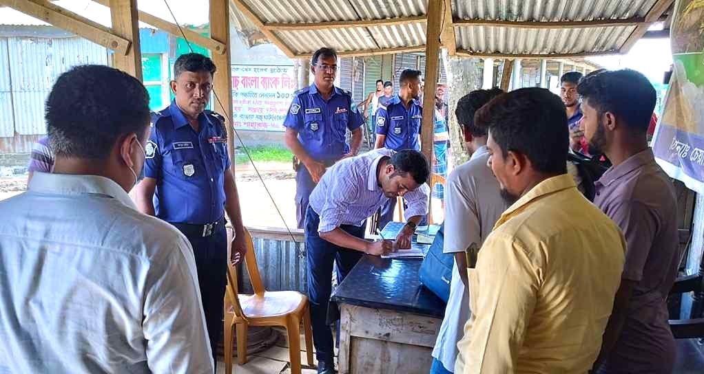 নোয়াখালী হাতিয়ায় অবৈধ বালু মজুতে মোটা অঙ্কের জরিমানা