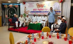 বরিশালে ইলেকট্রিক ব্যবসায়ী সমবায় সমিতির উদ্যোগে ইফতার ও দোয়া মাহফিল অনুষ্ঠিত