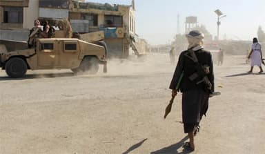 ইসলামাবাদে আফগান হামলা, পাকিস্তানের ১৪ সেনা নিহত