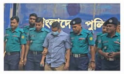 রাজসাক্ষী সাবেক আইজিপি মামুনকে ট্রাইব্যুনালে হাজির