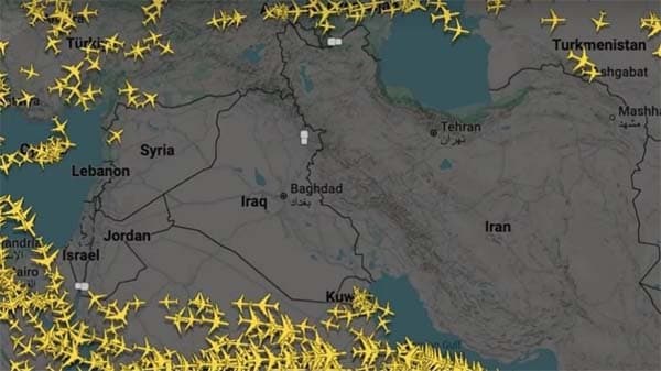 সংঘাতে কাতারের আকাশসীমা বন্ধ, সকল ফ্লাইট স্থগিত