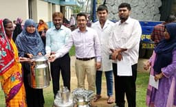 পাঁচবিবিতে প্রণোদনা সামগ্রী পেল গাভী মালিকরা