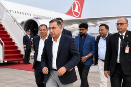 তারেক রহমান ইস্তাম্বুলের যাত্রাবিরতি শেষে নিউইয়র্কের পথে