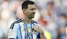 ২১ বছরের আন্তর্জাতিক ক্যারিয়ারে ইতি, বিদায় বললেন মেসি