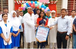 পাঁচবিবিতে ক্ষুদে বিজ্ঞানীদের উদ্ভাবনী মেলা
