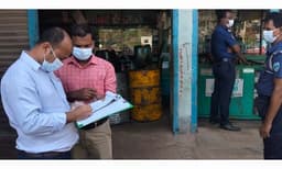 দেবীদ্বারে ভ্রাম্যমান আদালতে ৩ প্রতিষ্ঠানকে জরিমানা