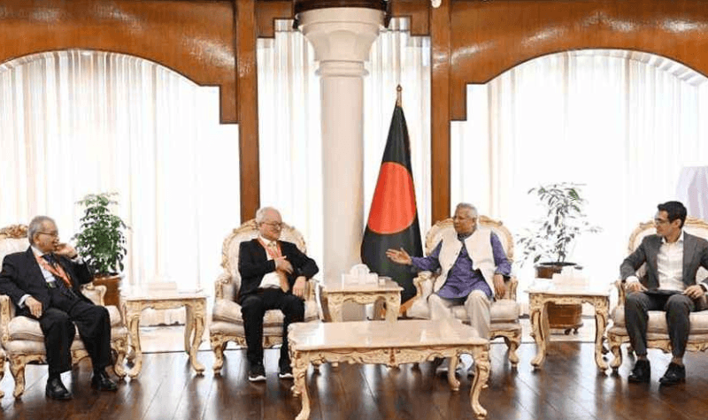 প্রধান উপদেষ্টার সঙ্গে বৈঠকে দক্ষিণ কোরিয়ার বিনিয়োগকারীদের প্রতিনিধিদল