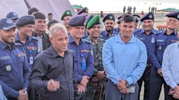 আগের চেয়ে পুলিশের মনোভাব ও মনোবল বৃদ্ধি পেয়েছে: স্বরাষ্ট্র উপদেষ্টা