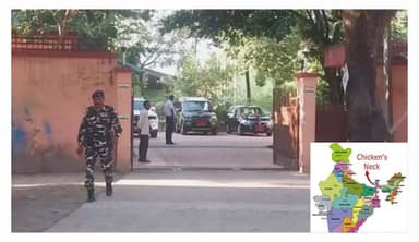 চিকেন'স্ নেক ঘিরে সর্বোচ্চ সতর্কতা: বহু সংস্থার যৌথ বৈঠক!