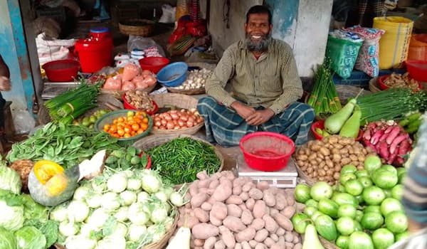 ভোক্তাাধিকার সম্পর্কে জানেনা অশাশুনির জনসাধারন !