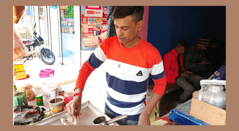 শীতের দিনে চা খাওয়ার আনন্দ: আশাশুনির চায়ের দোকানের গল্প