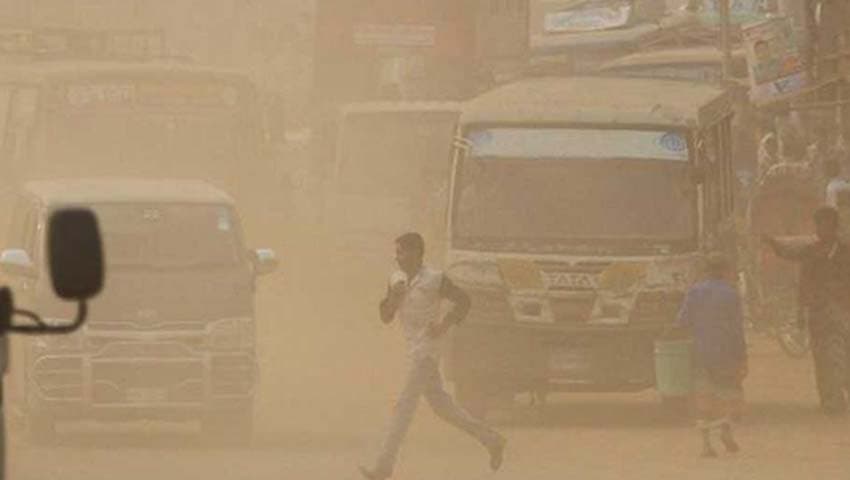 দূষিত শহরের তালিকায় ফের শীর্ষে ঢাকা