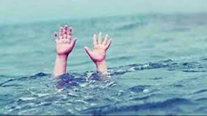 পাটগ্রামে গর্তের পানিতে ডুবে শিশুর মৃত্য