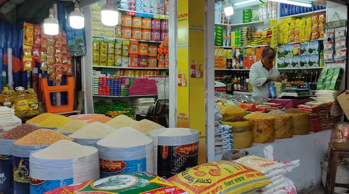 বেড়েছে রোজার পণ্যের দাম, স্বস্তি নেই বাজারে