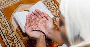 যে আমলে আল্লাহর সাহায্য আসে