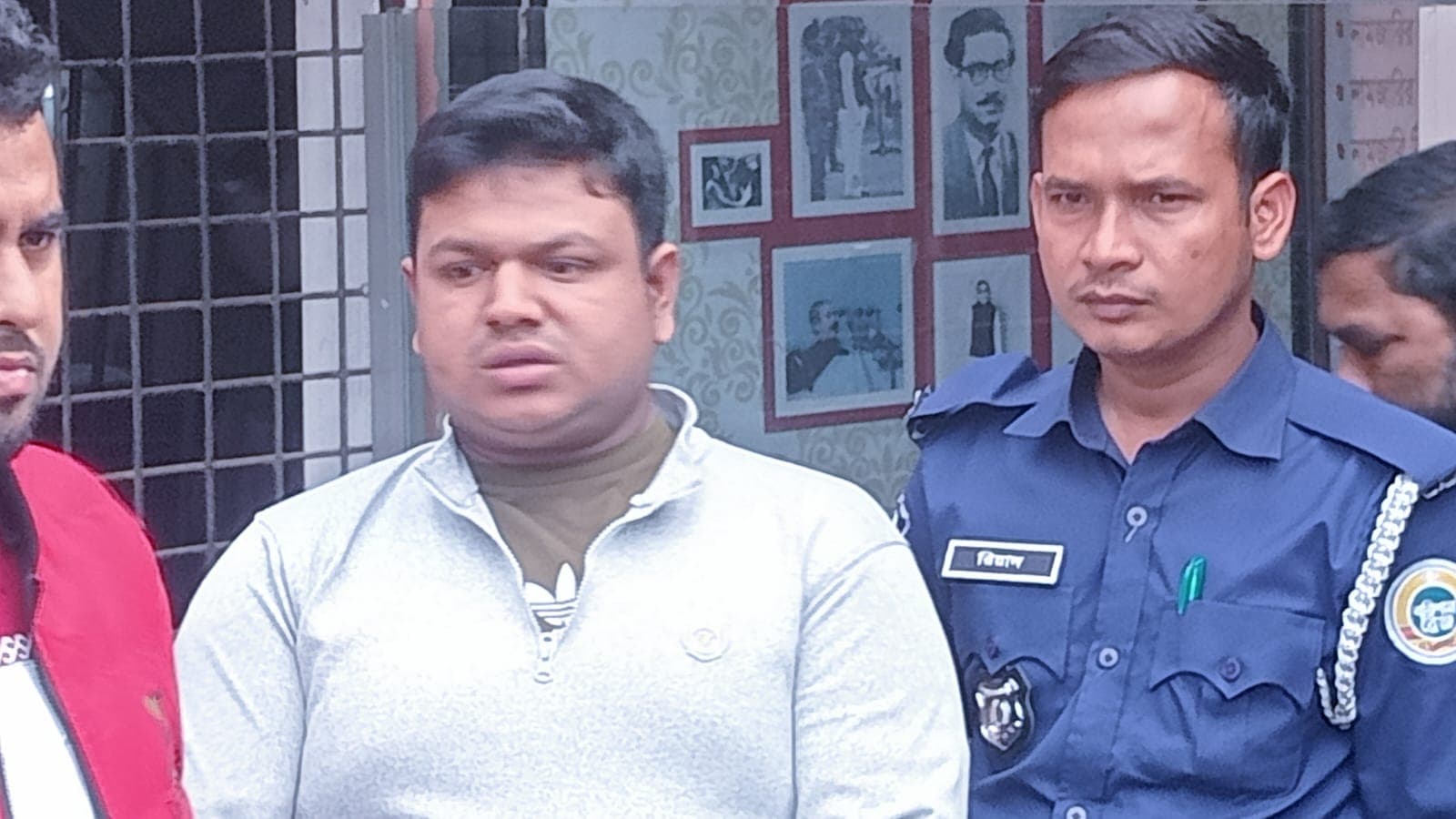 মঠবাড়িয়ায় মরা মুরগি বিক্রির দায়ে ব্যবসায়ীকে ৬ মাসের জেল