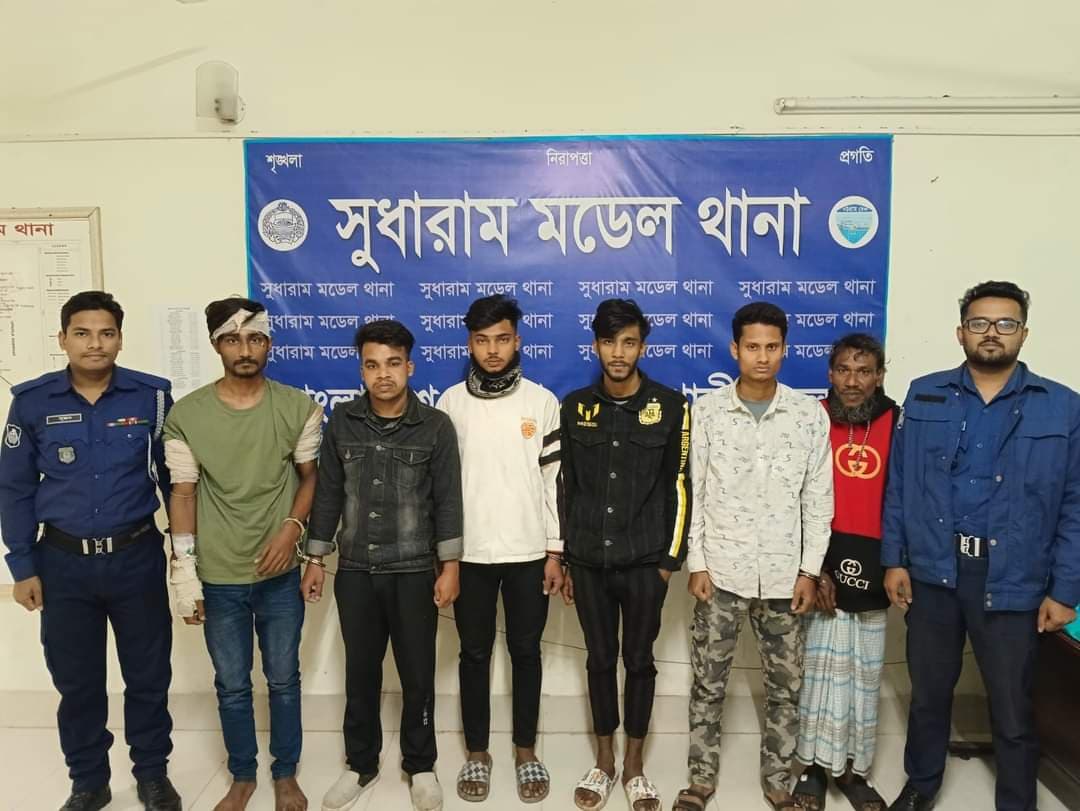 নোয়াখালীতে আধিপত্য বিস্তারে প্রবসাীকে কুপিয়ে হত্যার, আটক ৭
