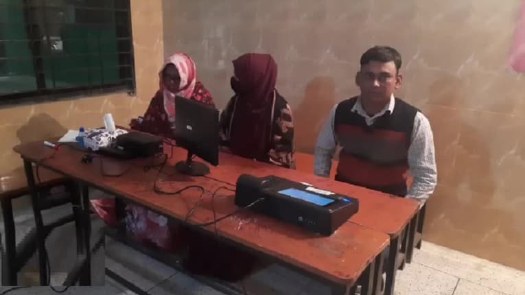 ৬ আসনে ভোটগ্রহণ চলছে