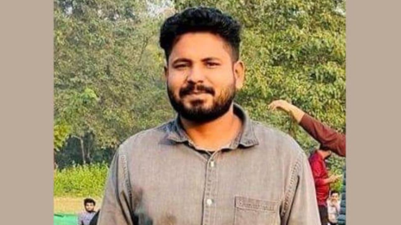 জাবিতে স্বামীকে আটকে রেখে গৃহবধূকে ধর্ষণ করেছেন ছাত্রলীগের নেতা