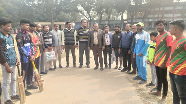 শেষ ওভারে সিক্স মেরে চ্যাম্পিয়ন গোহাড়া হাইস্কুল