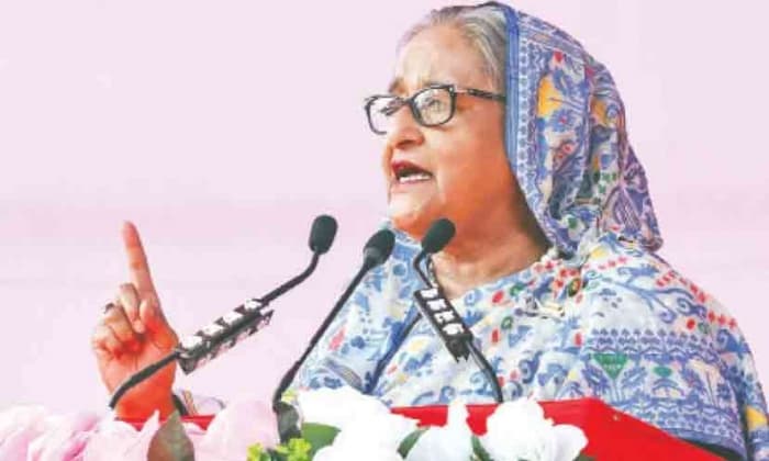 ঋণ সঠিক সময়ে নিতে হবে, পাইপ লাইনে যেন পড়ে না থাকে: প্রধানমন্ত্রী