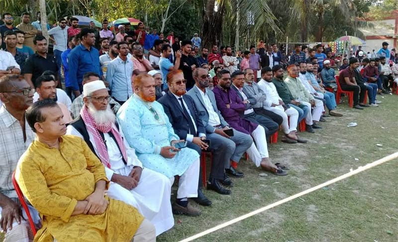 ৪-দলীয় ভলিবল টুর্নামেন্টে চ্যাম্পিয়ন পিরোজপুর একাদশ