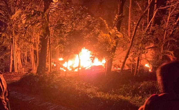 ঝালকাঠিতে শপিং কারখানায় আগুন, ৫০ লাখ টাকার ক্ষতি