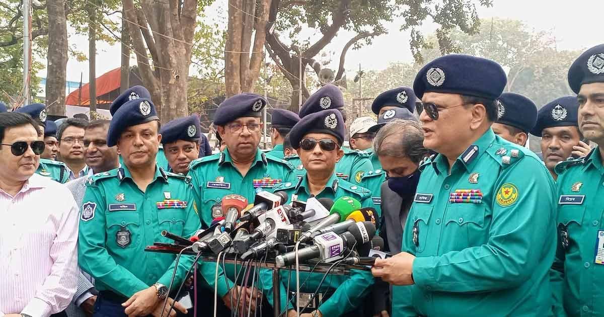 একুশে ফেব্রুয়ারিতে জঙ্গি হামলার হুমকি নেই : ডিএমপি কমিশনার