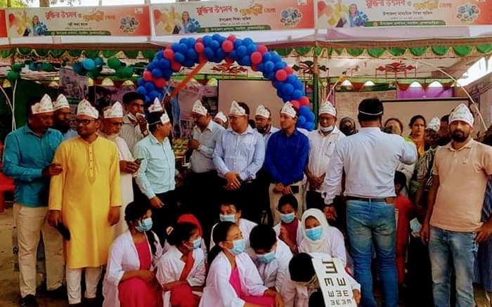 ৭ম দিনে মুক্তি উৎসব মেলায় নজর কেড়েছে শিক্ষা অফিস স্টল