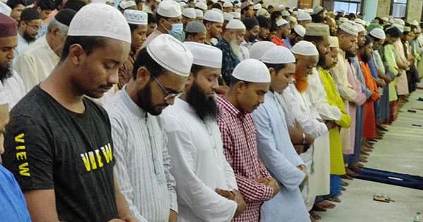 কত রাকাত তারাবিহ নামাজ পড়বেন?