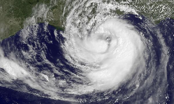 চলতি মাসে ঘূর্ণিঝড় আঘাত হানার আশঙ্কা