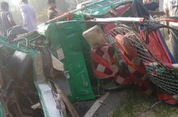 ট্রাক-সিএনজি মুখোমুখি সংঘর্ষ, নিহত ৩