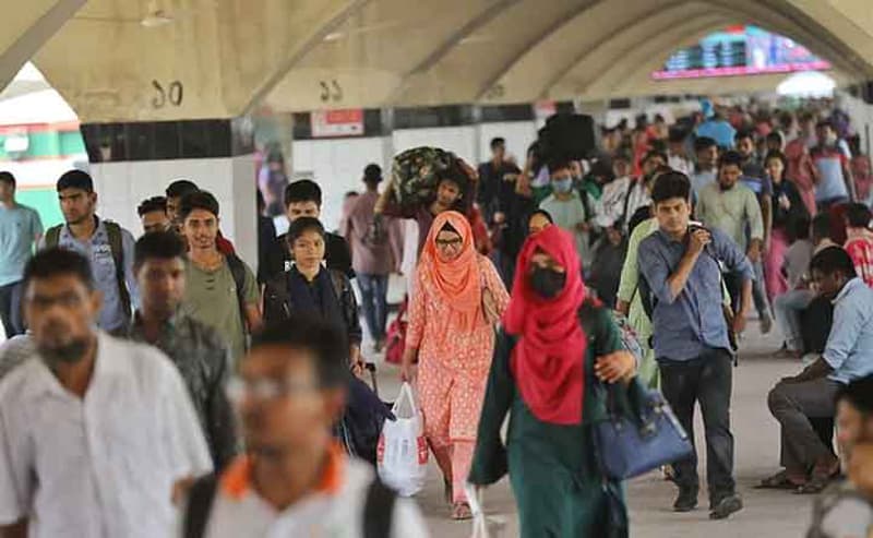 ঢাকা ছেড়েছিল দেড় কোটি, ফিরল ৯৪ লাখের বেশি সিমকার্ডধারী