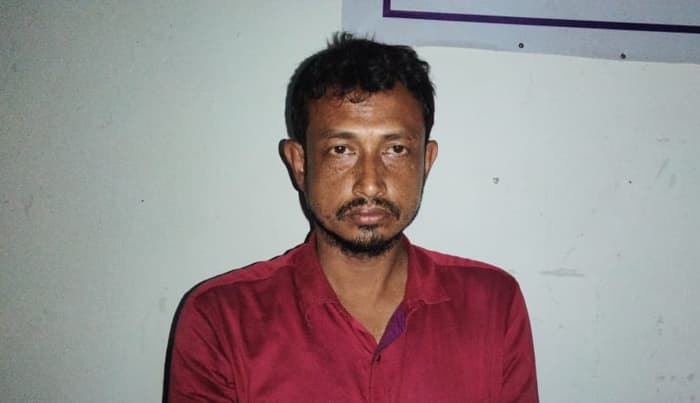 রাঙ্গাবালীতে গ্রাহকের টাকা নিয়ে উধাও ! আটক-১