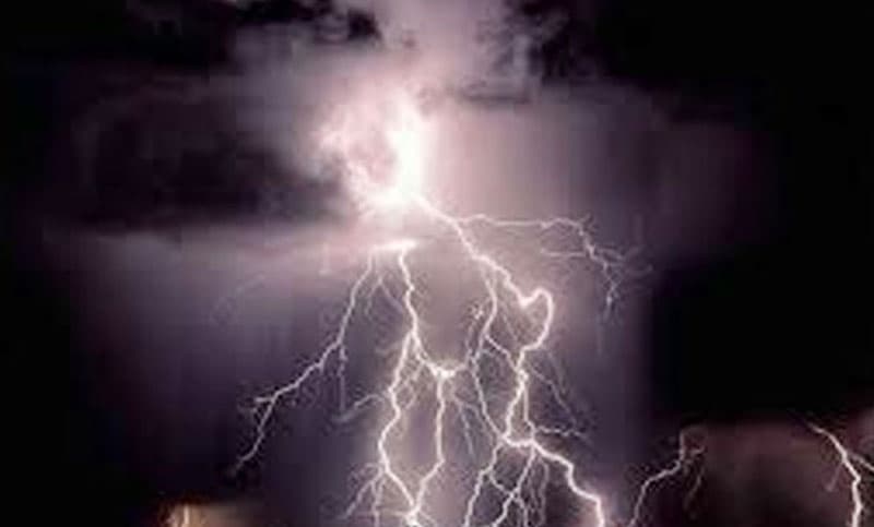 কালিয়াকৈরে বজ্রপাতে কেড়ে নিল গৃহবধূর প্রাণ