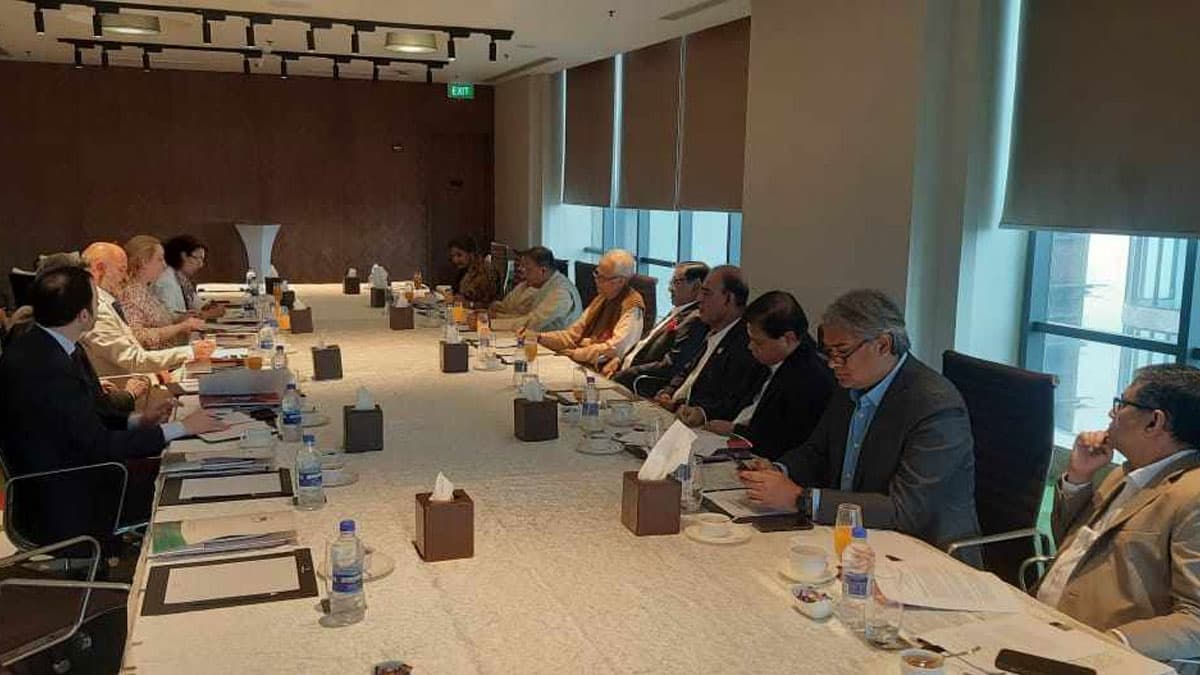 আওয়ামী লীগের সঙ্গে ইইউ প্রতিনিধি দলের বৈঠক শুরু