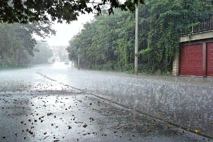 বৃষ্টি আরও বাড়তে পারে শুক্রবারের পর