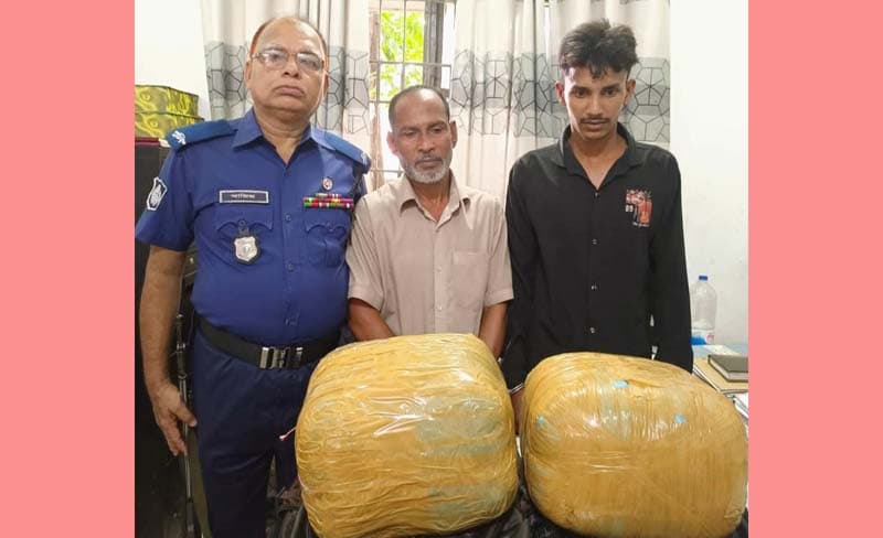 দেবীদ্বারে ২০ কেজি গাঁজাসহ দুই মাদক ব্যাবসায়ী গ্রেফতার