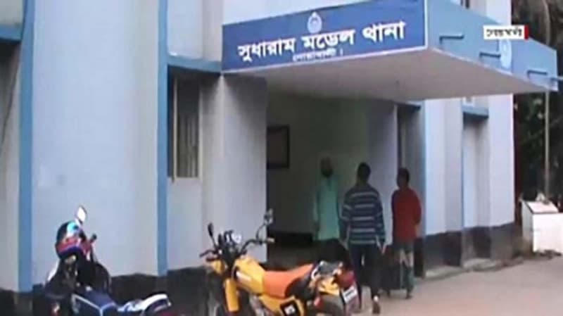 স্বামীর সহায়তায় গৃহবধূকে ধর্ষণ!